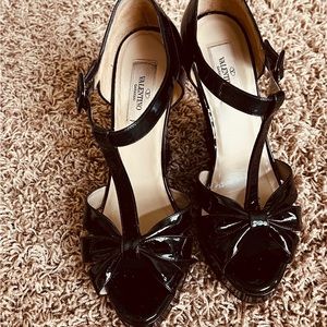 Valentino Garavani pump black